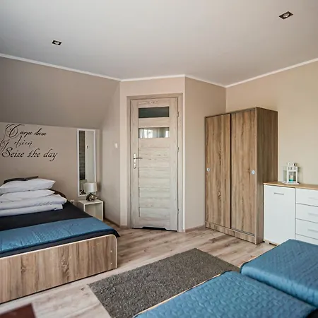Quarto em Acomodações Particulares Bena I Dziwnówek