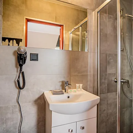 Quarto em Acomodações Particulares Bena I
